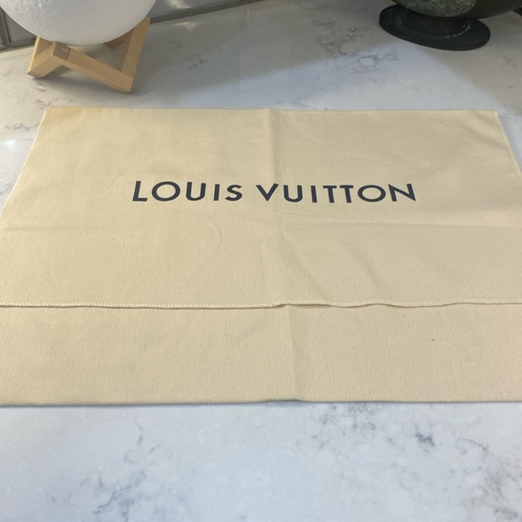 Louis Vuitton Handbags - Louis Vuitton about 18x13.5 Envelope Dust Bag